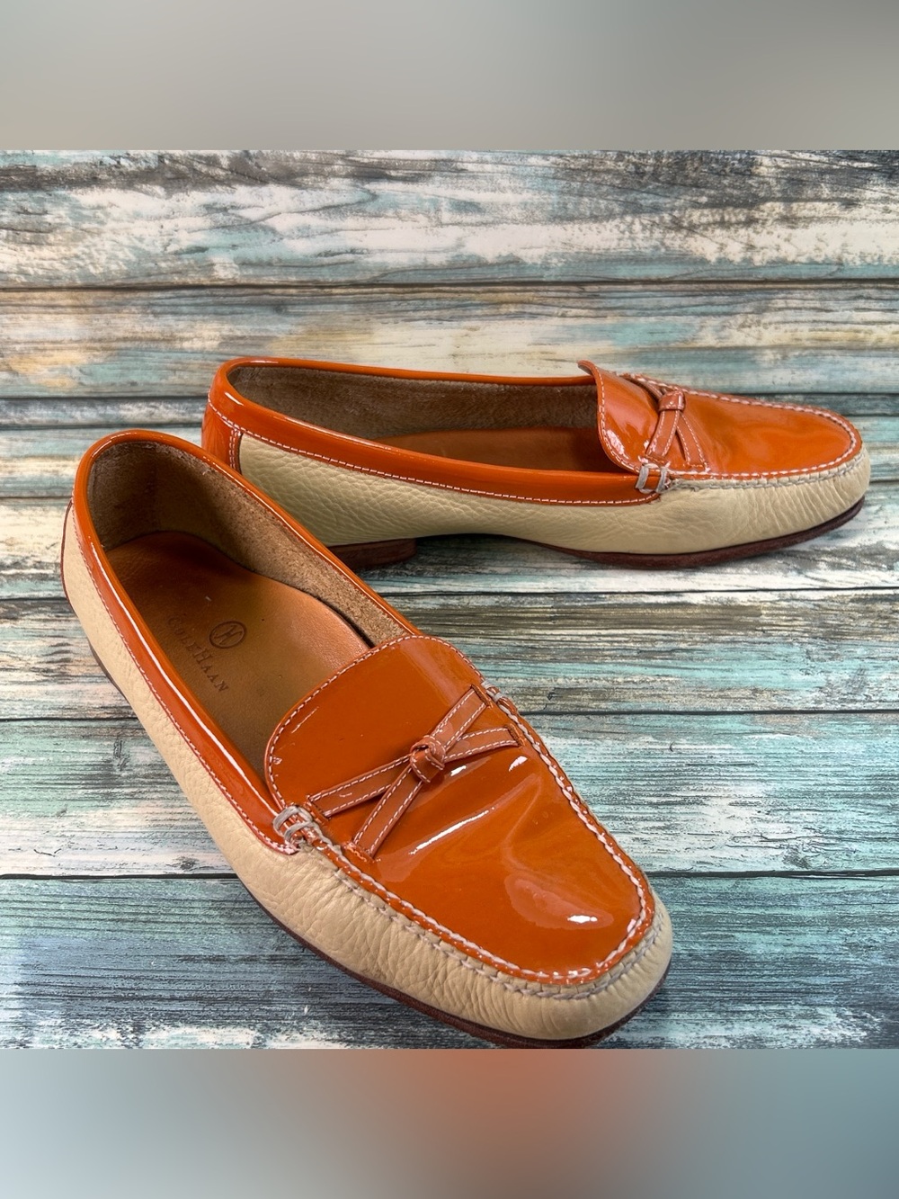 COLE HAAN Bow Flats Size 6B Moc Toe Dress Work Shoe Loafers Beage Orange Leather